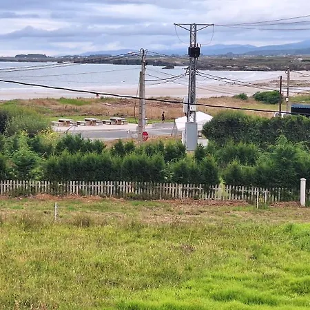 Casa Julia, Primera Linea De Playa Junto A Catedrales